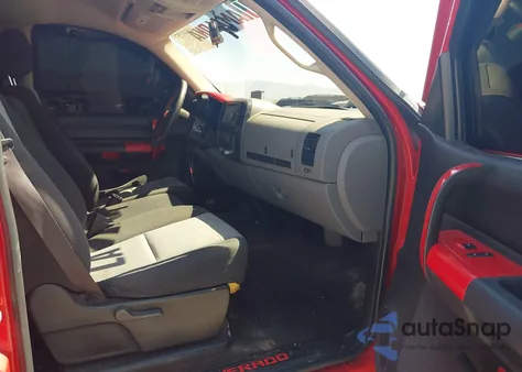 2008 Chevrolet Silverado K1500 z USA, uszkodzony, nr VIN 2GCEK13C281263506